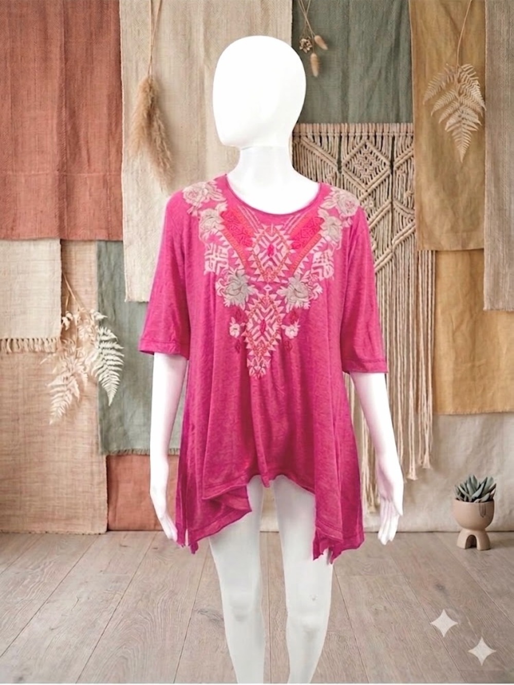 JW Los Angeles Johnny Was Embroidered Tunic Top M Pink Boho Luxe Festival Chic